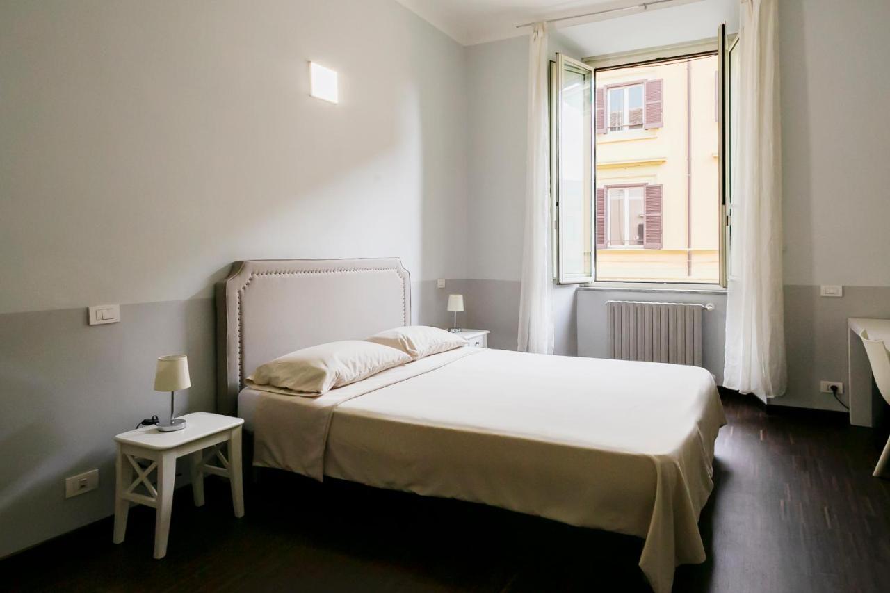 Hotel Dm69 - Termini Monti Crossroads à Rome Extérieur photo