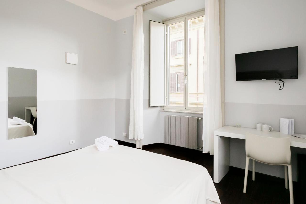 Hotel Dm69 - Termini Monti Crossroads à Rome Extérieur photo