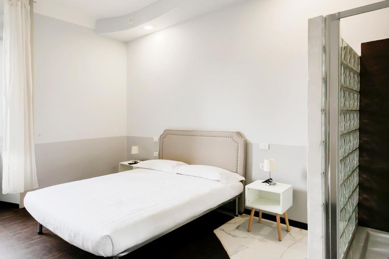Hotel Dm69 - Termini Monti Crossroads à Rome Extérieur photo