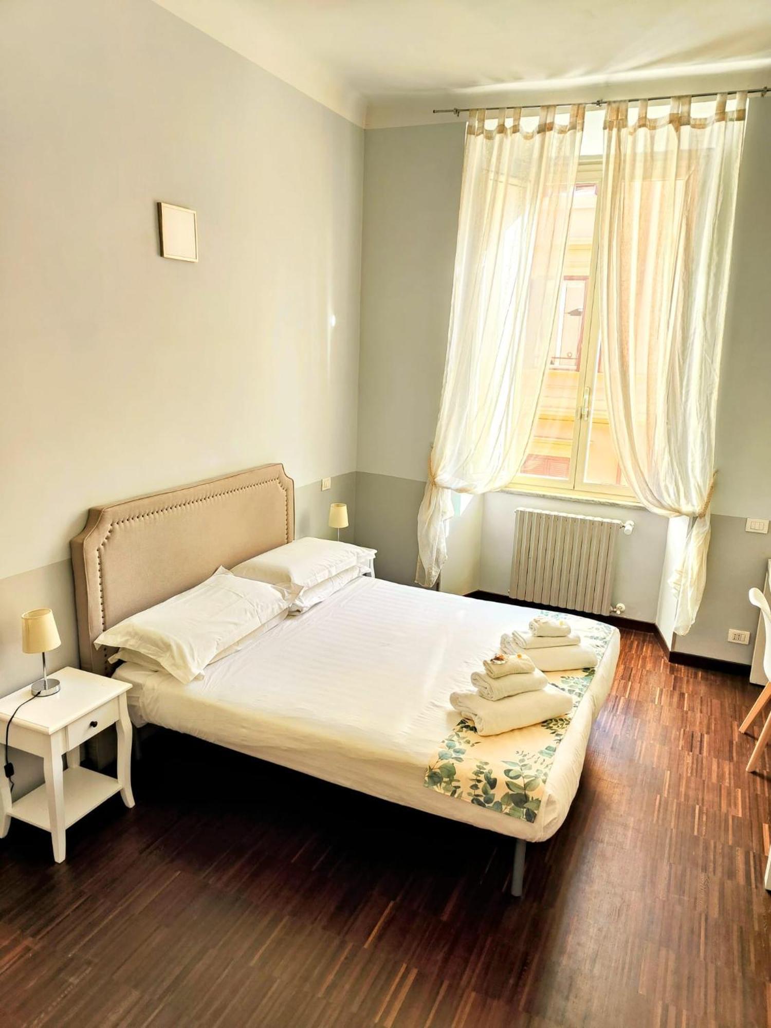 Hotel Dm69 - Termini Monti Crossroads à Rome Extérieur photo